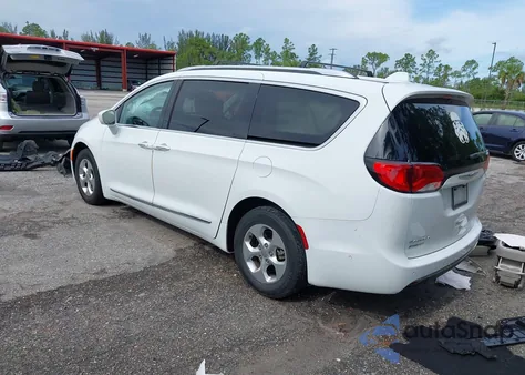 2017 Chrysler Pacifica Touring-L Plus из США, поврежденный, VIN 2C4RC1EG4HR652969